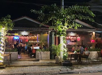 cambodia/siem-reap/restaurant/the-christa-restaurant-bar