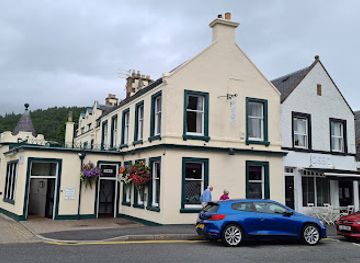 united-kingdom/peeblesshire/bar/green-tree-hotel