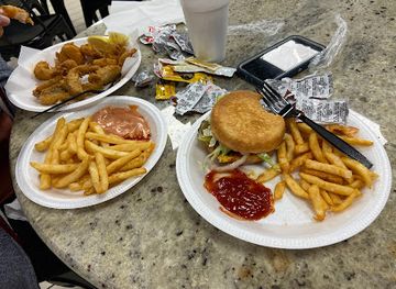 florida/ocala/restaurant/graffiti-seafood-more