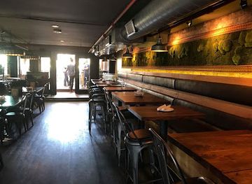 ohio/cincinnati/over-the-rhine/restaurant/krueger-s-tavern