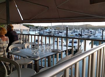 australia/the-whitsundays/restaurant/manta-ray