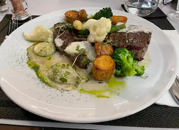 DIVINE PEAK RESTAURANT