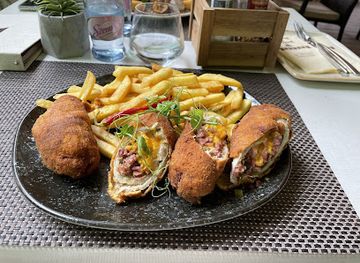 hungary/southern-transdanubia/restaurant/fortuna-etterem