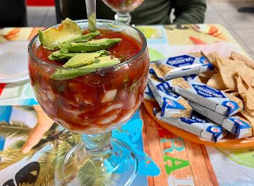 texas/brownsville/restaurant/cocteleria-el-amigo