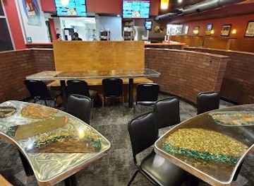 north-dakota/grand-forks/restaurant/red-pepper-campus-place