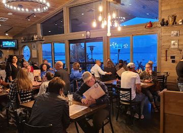 montana/polson/restaurant/the-shoe-lakeview-dining-spirits