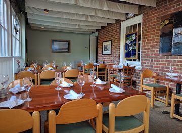 virginia/historic-triangle/restaurant/berret-s-seafood-restaurant-and-taphouse-grill