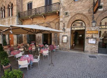 italy/san-gimignano/restaurant/le-terrazze