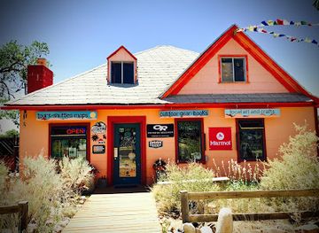 utah/escalante/restaurant/utah-canyon-outdoors