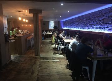 united-kingdom/dundee/restaurant/the-bach