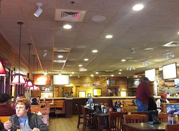 virginia/newport-news/restaurant/smokey-bones-newport-news