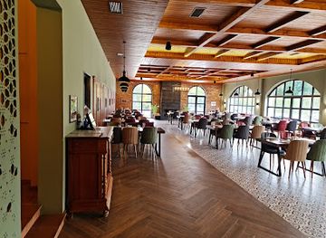 georgia/shida-kartli/restaurant/villa-park-gori