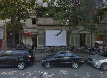 albania/tirana/blloku/restaurant/restaurant