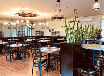 palau/aimeliik/restaurant/red-rooster-cafe