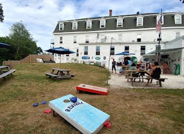 rhode-island/block-island/restaurant/club-soda