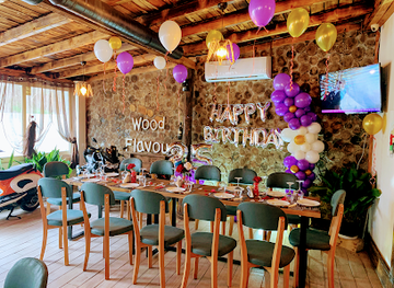 albania/kavaje/restaurant/wood-flavour