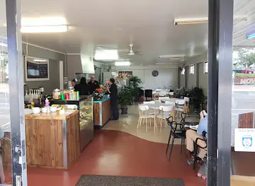 Whistle Stop Café on Louise