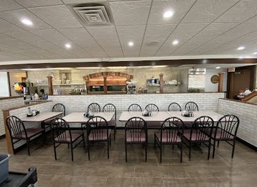 wisconsin/devil-s-lake-state-park/restaurant/four-star-restaurant