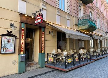 lithuania/vilnius/old-town/restaurant/etno-dvaras