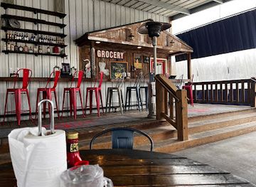 louisiana/atchafalaya-basin/restaurant/the-crawfish-hole