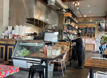 california/oakland/temescal/restaurant/bird-buffalo