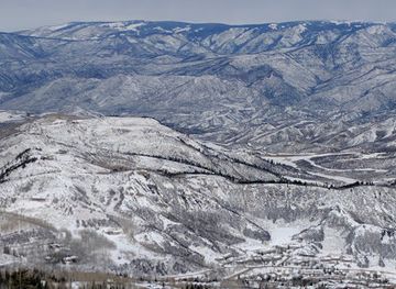 colorado/maroon-bells-snowmass-wilderness/restaurant/ullrhof