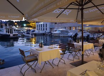 croatia/dubrovnik/restaurant/yacht-club-orsan