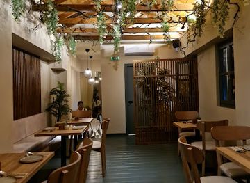 greece/epirus/restaurant/thamon