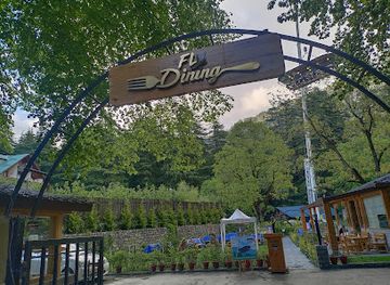 india/manali/old-manali/restaurant/flydining-manali