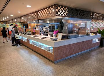 guam/ypao-beach-park/restaurant/skylight