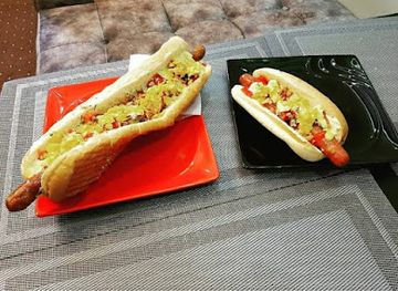 tajikistan/khujand/restaurant/hot-dog-house