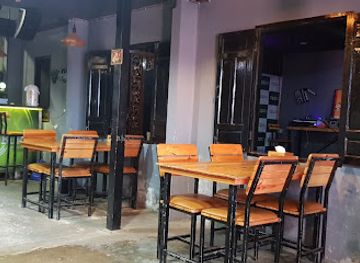 myanmar-burma/hpa-an/restaurant/nicety-cafe-and-eatery