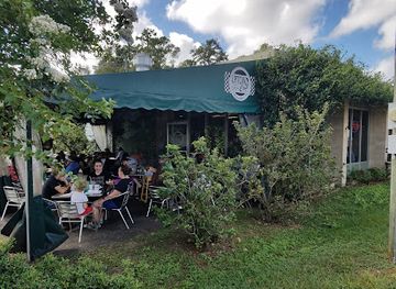 florida/tallahassee-area/restaurant/uptown-cafe-and-catering