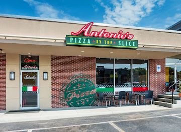 rhode-island/pawtucket/restaurant/antonio-s-pizza-by-the-slice-kitchen-bar-pawtucket