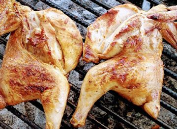 kenya/lake-magadi/restaurant/team-kuku