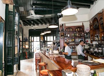 spain/seville/restaurant/los-coloniales