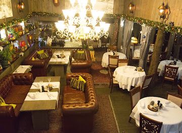 ukraine/carpathian-mountains/restaurant/kanapa-restaurant