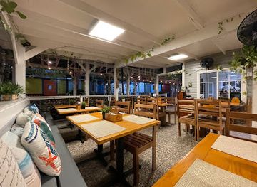 belize/placencia/restaurant/smoqiz-bistro