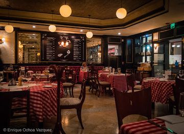 mexico/guadalajara/restaurant/bistro-la-bastille