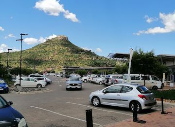 lesotho/thaba-bosiu-national-monument/restaurant/the-market