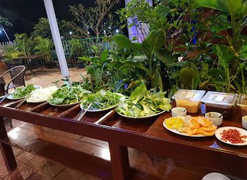 cambodia/ratanakiri/restaurant/blue-moon-restaurant