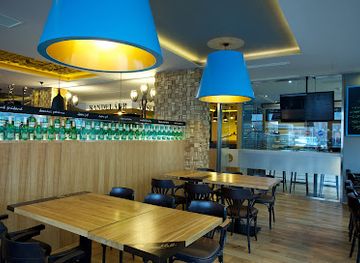 czechia/palava/restaurant/restaurant-kandelabr