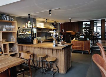 netherlands/arnhem/restaurant/iveau-burgers-wijnbar