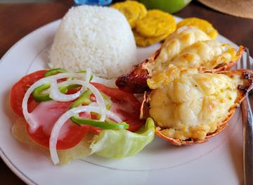 nicaragua/pearl-cays/restaurant/comedor-dona-julia