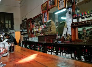 chile/valparaiso/restaurant/san-carlos