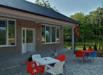 Bujtina Gres