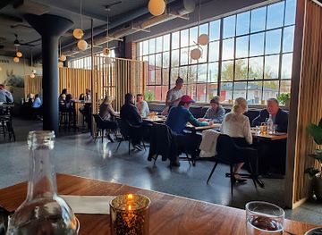 missouri/st-louis/restaurant/the-lucky-accomplice