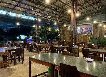 laos/thakhek/restaurant/ban-sin-dad-im-suk
