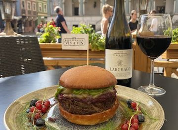 poland/poznan/stare-miasto/restaurant/restauracja-vis-a-vis-koziolkow