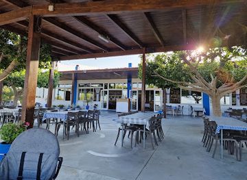 greece/dodecanese/restaurant/mimakos-taverna-nunta-vula